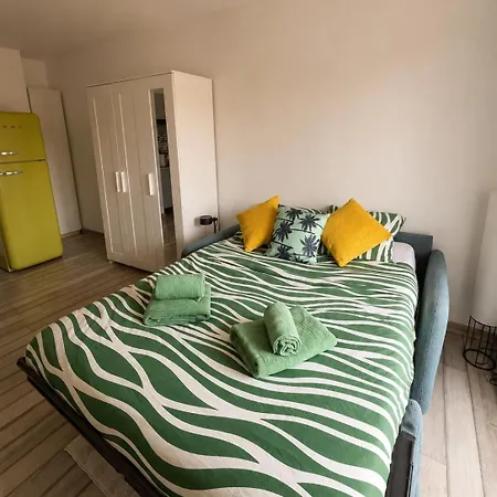 Lovely With Balcony - Location דירה